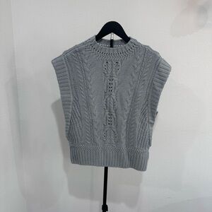 Wit & Wisdom Blue-Gray Cable Knit Sweater
